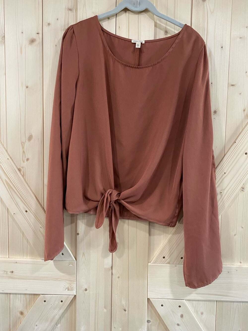 Silence + Noise Mauve Pink Long Sleeve Tie Front Scoop Neck Blouse